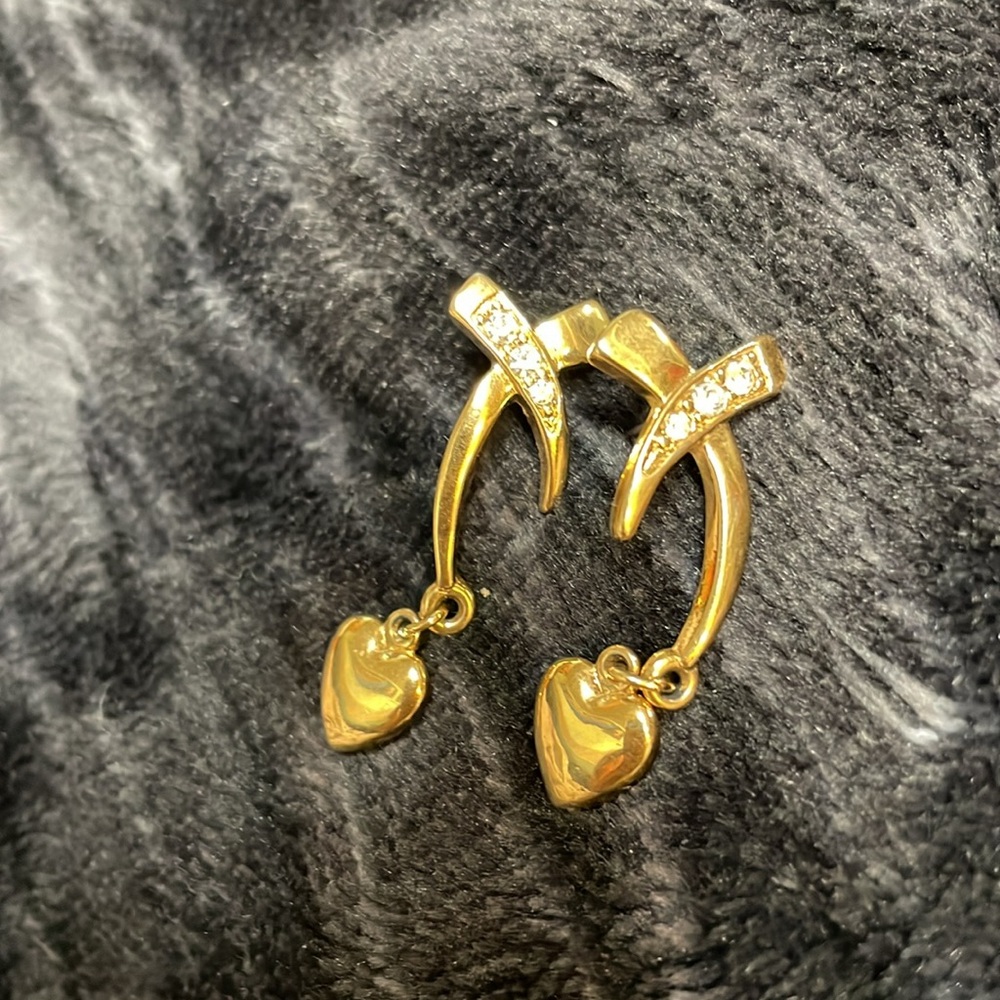 Earrings - Picture 2 of 6